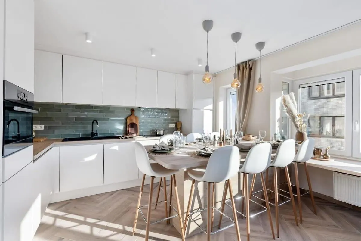 Alejandro - Lovely 2 Bedroom Apartment In Ostend 0*,  Belgium