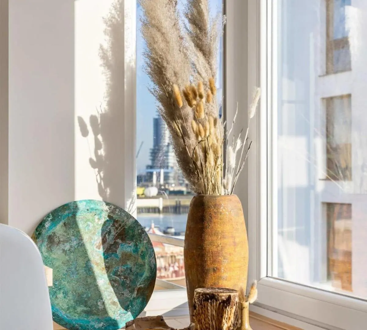 Alejandro - Lovely 2 Bedroom Apartment In Ostend Belgium